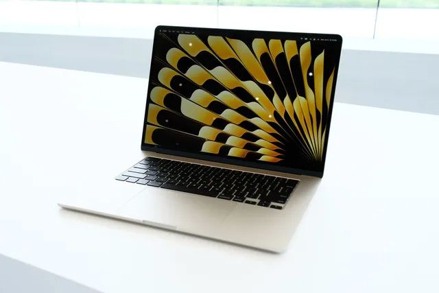 10499元起-苹果15英寸MacBookAir笔记本上手